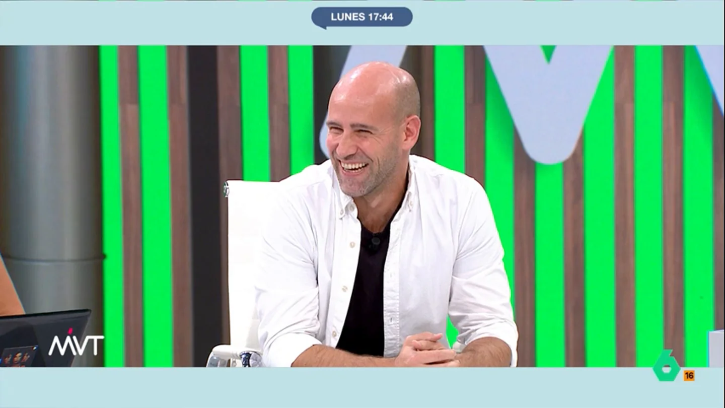 La frase de Gonzalo Miró que deja atónita a Cristina Pardo: "Las vacaciones me parecen un sopor" La frase de Gonzalo Miró que deja atónita a Cristina Pardo: "Las vacaciones me parecen un sopor"