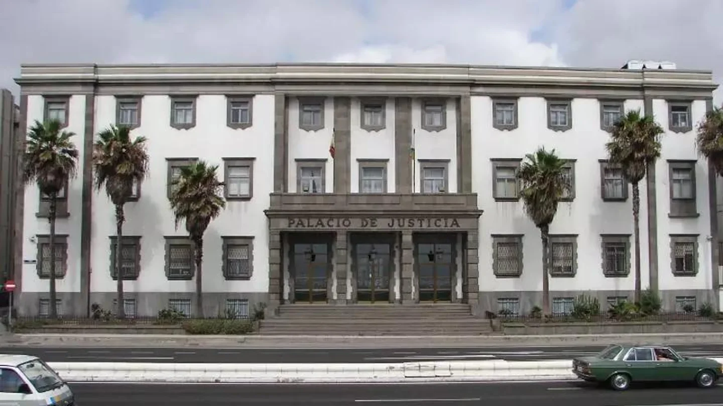 El TSJC revoca una condena por violación al cuestionar la versión de la denunciante Palacio de Justicia de Las Palmas de Gran Canaria