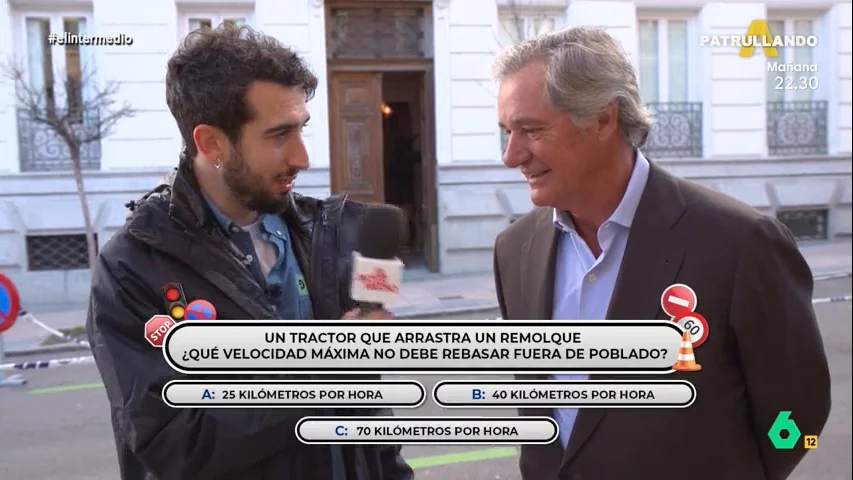 En un momento que recupera ahora El Intermedio, Isma Juárez visitó el Foro del Automovilismo, donde intentó de nuevo que Almeida le invitara a su boda e incluso preguntó a Pedro Sánchez por el Peugeot 403 con el que se recorrió España.