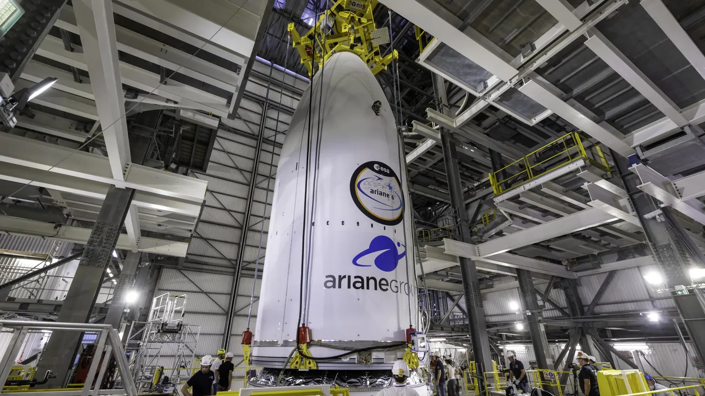 Fotografía de la cofia del nuevo cohete europeo Ariane 6. Fotografía facilitada por la ESA–L. Bourgeon. Fotografía de la cofia del nuevo cohete europeo Ariane 6. Fotografía facilitada por la ESA–L. Bourgeon.