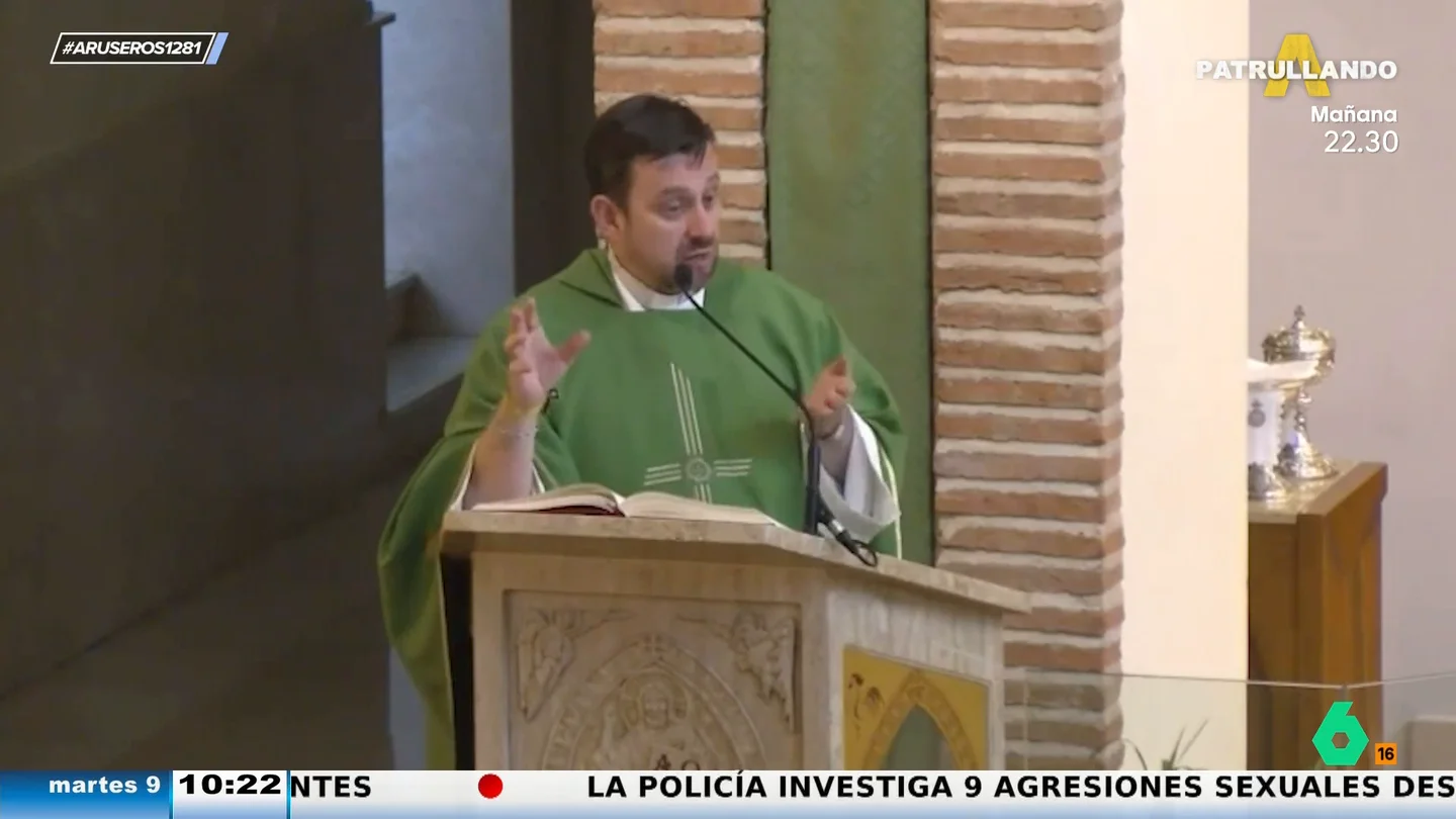 El cura de Valdepeñas carga contra la fe interesada de algunos feligreses: "Para ti dios es un rasca y gana" El cura de Valdepeñas carga contra la fe interesada de algunos feligreses: "Para ti dios es un rasca y gana"