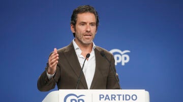 El portavoz del Partido Popular Borja Sémper, durante la rueda de prensa posterior a la reunión del Comité de Dirección del Partido Popular, este martes en Madrid.