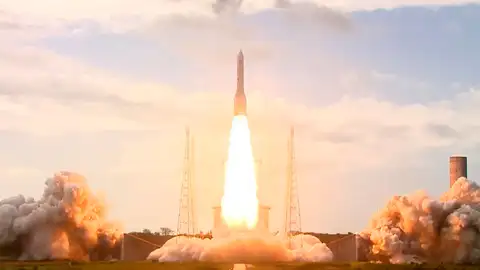 Despegue cohete Ariane 6 Despegue cohete Ariane 6