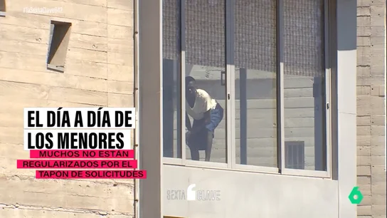 Sin duchas, sin formación y sin documentación: la verdad de los menores migrantes no acompañados en España Sin duchas, sin formación y sin documentación: la verdad de los menores migrantes no acompañados en España