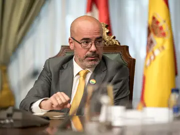 El delegado del Gobierno, Francisco Martín, preside una reunión de la Delegación del Gobierno para la coordinación del dispositivo de seguridad