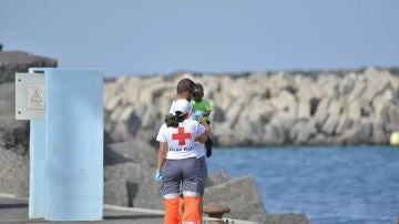 Menores migrantes en Canarias