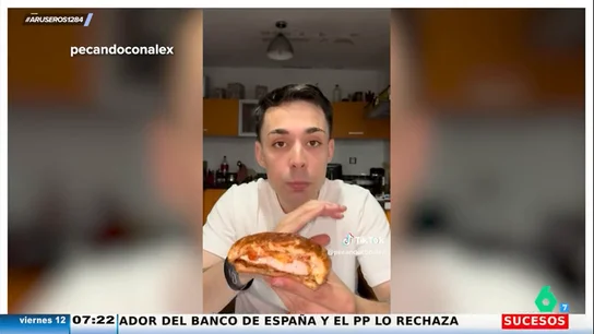 Así reacciona un tiktoker al probar las hamburguesas virales de Dabiz Muñoz: "La salsa es un poco ácida" Así reacciona un tiktoker al probar las hamburguesas virales de Dabiz Muñoz: "La salsa es un poco ácida"