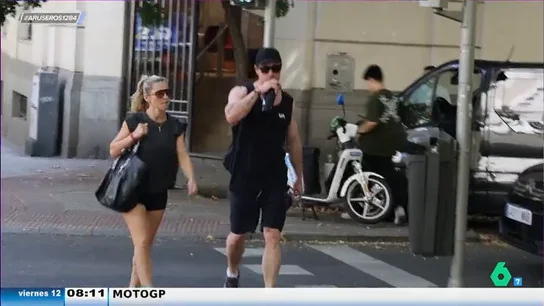 Alfonso Arús, tras ver a Elsa Pataky y Chris Hemsworth ir al gimnasio en Madrid: "¡Están obsesionados!" Alfonso Arús, tras ver a Elsa Pataky y Chris Hemsworth ir al gimnasio en Madrid: "¡Están obsesionados!"