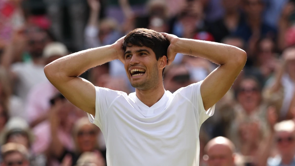 Carlos Alcaraz celebra Wimbledon