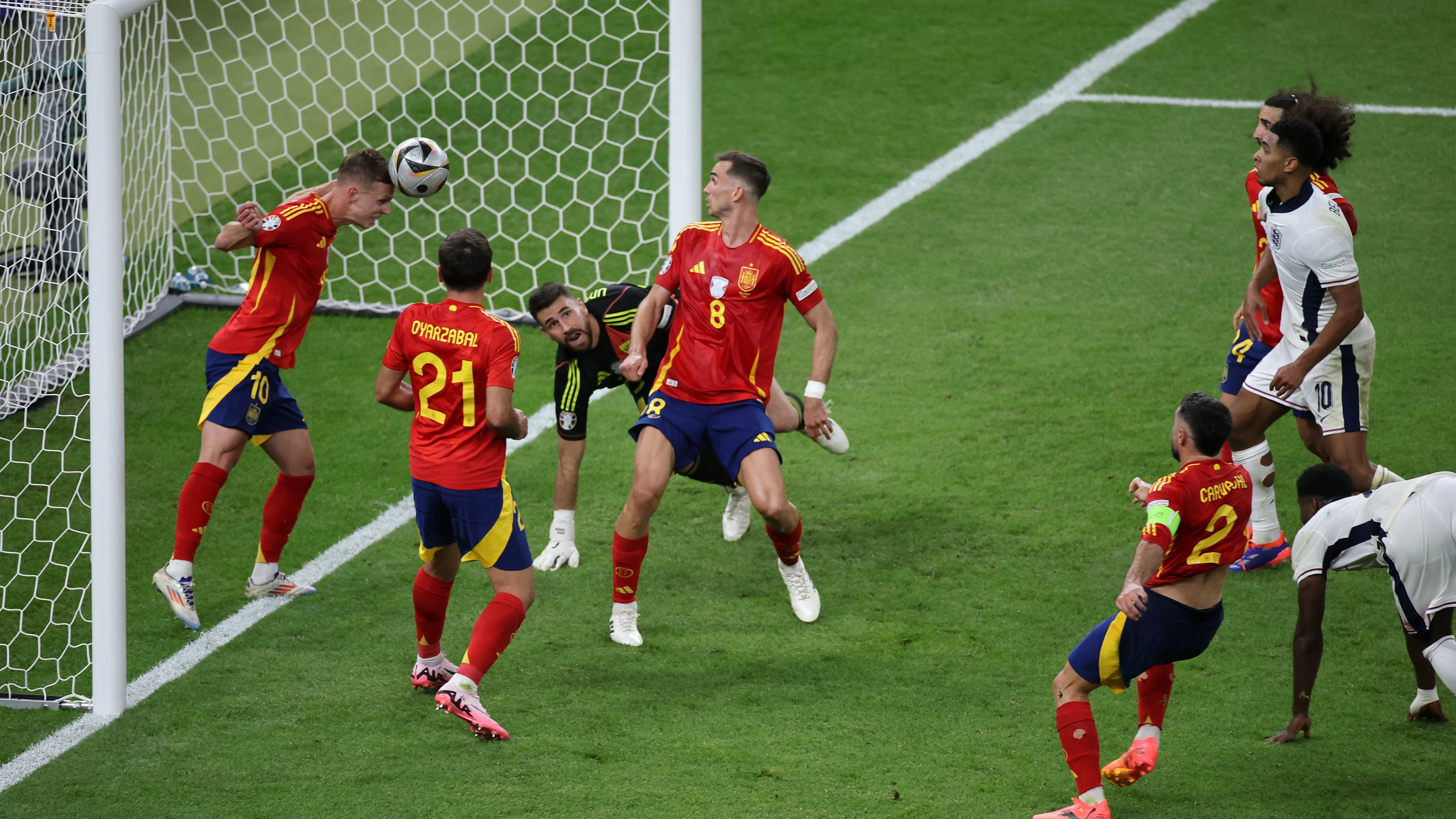 Dani Olmo evita el 2-2 ante Inglaterra