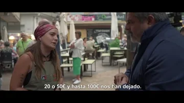 Una camarera, de la diferencia entre turistas españoles y extranjeros: &quot;El inglés deja 150 euros semanales por cabeza&quot;