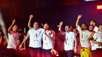 La selección española de fútbol celebra su victoria en la Eurocopa con una gran fiesta