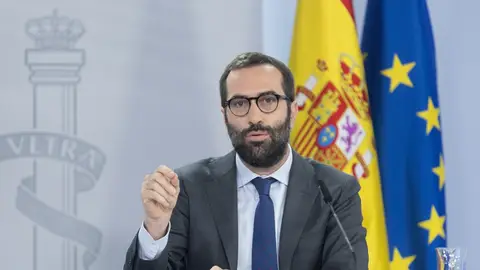 El ministro de Economía, Comercio y Turismo, Carlos Cuerpo, durante una rueda de prensa posterior al Consejo de Ministros.