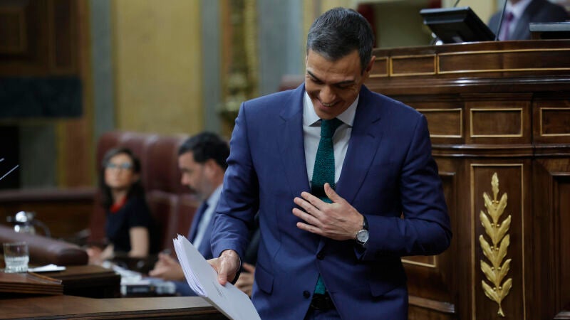 El presidente del Gobierno, Pedro Sánchez, tras intervenir este miércoles en el Congreso para presentar el plan de calidad democrática. 