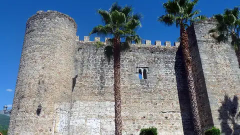 Castillo de Arenas de San Pedro Castillo de Arenas de San Pedro