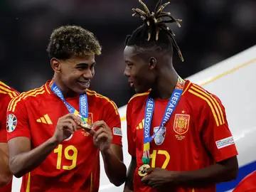 Lamine Yamal y Nico Williams, campeones de Europa con la Selección Española Lamine Yamal y Nico Williams, campeones de Europa con la Selección Española