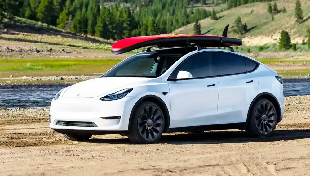 Tesla Model Y Tesla Model Y
