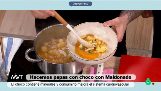 Carlos Maldonado cocina papas con choco Carlos Maldonado cocina papas con choco