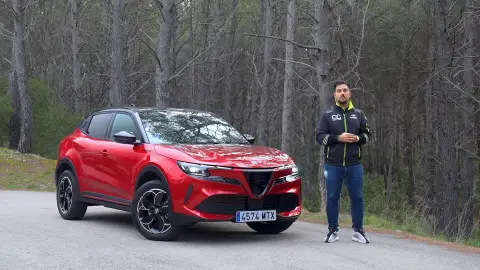 Alfa Romeo Junior Elettrica, a prueba Alfa Romeo Junior Elettrica