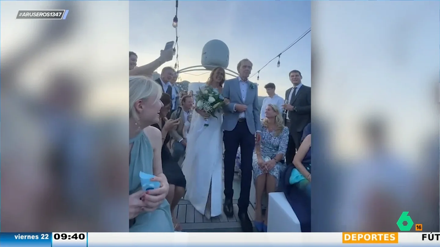 La emotiva reacción de un padre que perdió a su hija por el cáncer al acudir a la boda de su exyerno La emotiva reacción de un padre que perdió a su hija por el cáncer al acudir a la boda de su exyerno