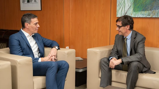 Pedro Sánchez y Salvador Illa, en la sede del PSOE en la calle Ferraz (Madrid). Pedro Sánchez y Salvador Illa, en la sede del PSOE en la calle Ferraz (Madrid).