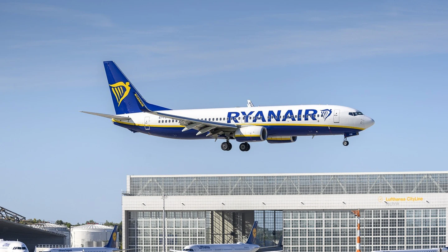 Imagen de archivo de avión de Ryanair Imagen de archivo de avión de Ryanair