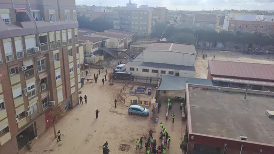 Imagen del colegio Lluìs Vives de Massanasa tras el derrumbe parcial de su tejado. Imagen del colegio Lluìs Vives de Massanasa tras el derrumbe parcial de su tejado.