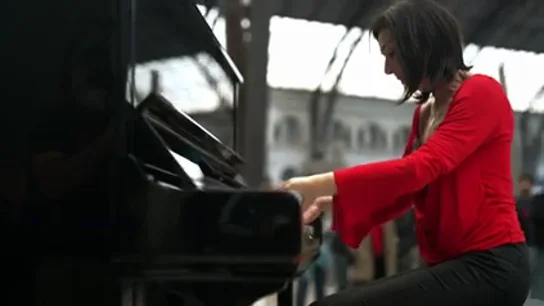 María Antonia Iglesias demuestra que el piano se toca con "la cabeza y el corazón" tras perder los manos y los pies María Antonia Iglesias demuestra que el piano se toca con "la cabeza y el corazón" tras perder los manos y los pies