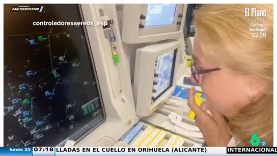 El emotivo mensaje de un piloto a su madre controladora aérea el día de su jubilación El emotivo mensaje de un piloto a su madre controladora aérea el día de su jubilación