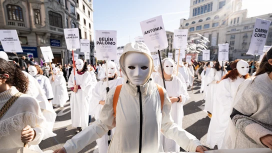 Imagen de archivo de una manifestación por el 25N en Madrid en 2023  Imagen de archivo de una manifestación por el 25N en Madrid en 2023