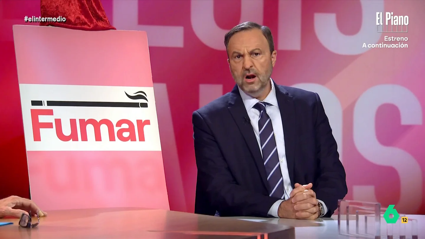 EL INTERMEDIO | Raúl Ábalos FUMAR EL INTERMEDIO | Raúl Ábalos FUMAR