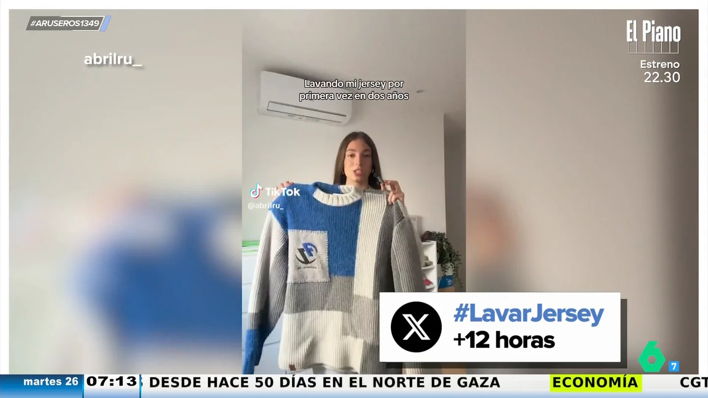 Una tiktoker lava su jersey preferido por primera vez después de dos años: "Lo he dejado ya. Rezad por mí" Una tiktoker lava su jersey preferido por primera vez después de dos años: "Lo he dejado ya. Rezad por mí"