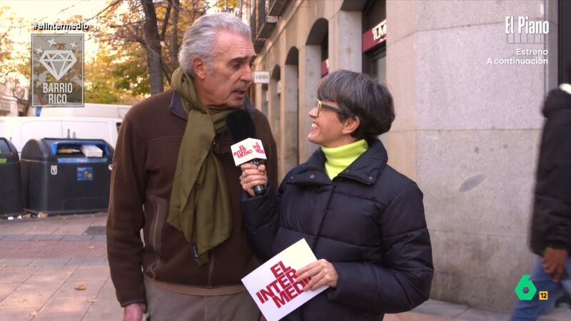 Un hombre de un barrio rico reconoce que su perra Lola 'tiene un armario más importante" que el suyo