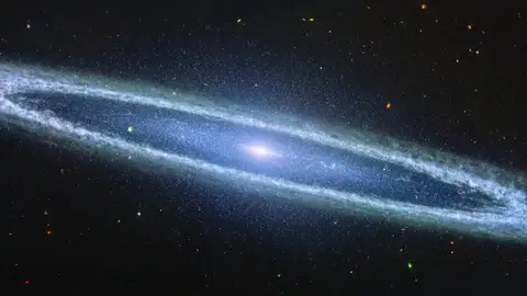 Las vistas de Hubble y Webb de la Galaxia del Sombrero Las vistas de Hubble y Webb de la Galaxia del Sombrero