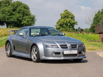 Solo existen 42 unidades del coche que precedió a la quiebra de la ahora exitosa MG: motor V8 de Ford Mustang y diseño de McLaren F1 Solo existen 42 unidades del coche que precedió a la quiebra de la ahora exitosa MG: motor V8 de Ford Mustang y diseño de McLaren F1