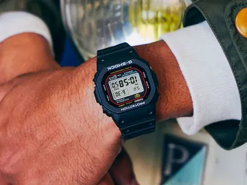 Casio G-Shock DW-5000R Casio G-Shock DW-5000R