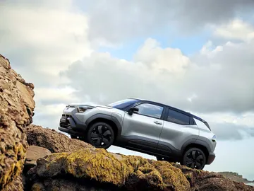 Suzuki e-Vitara Suzuki e-Vitara