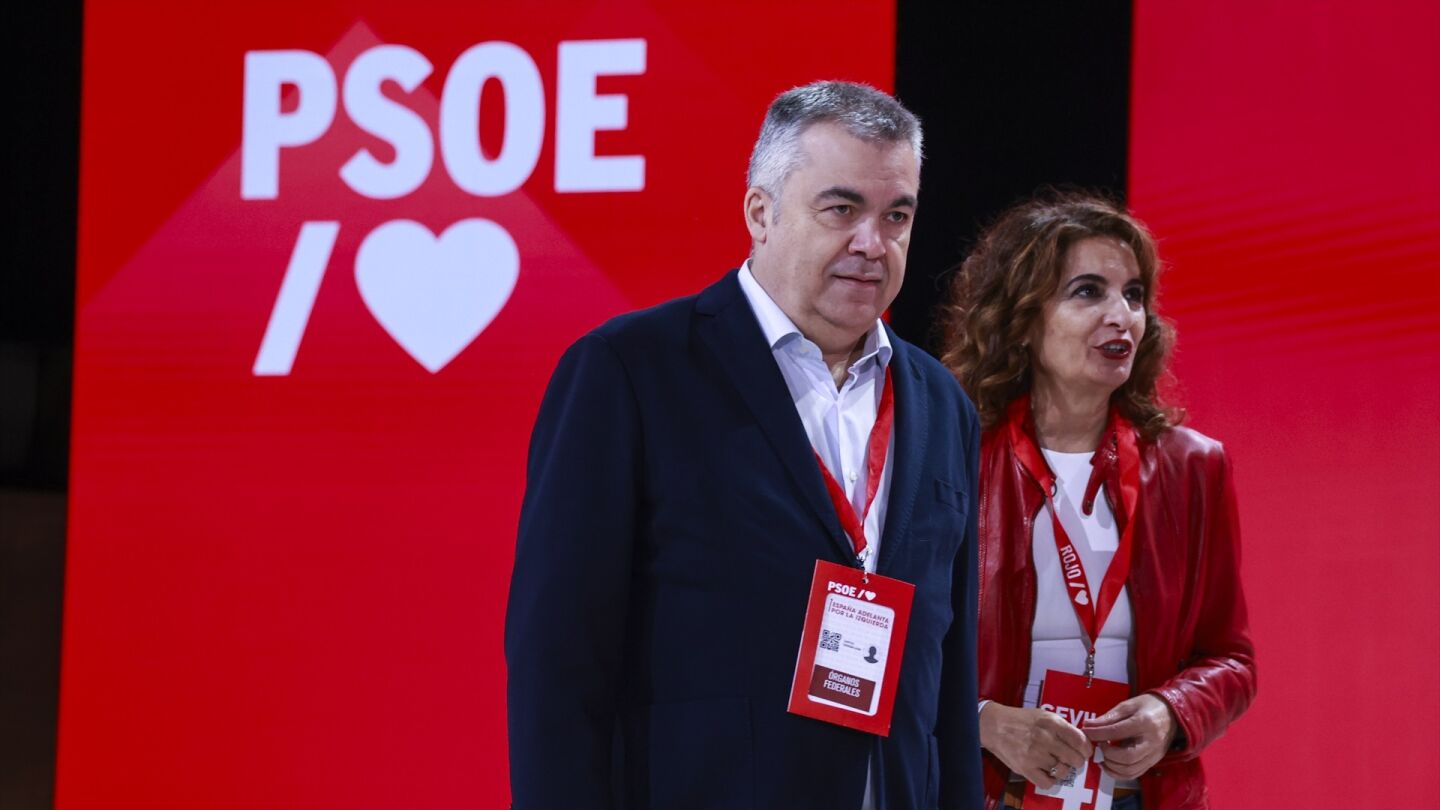 Santos Cerd&aacute;n y Mar&iacute;a Jes&uacute;s Montero en el Congreso Federal del PSOE