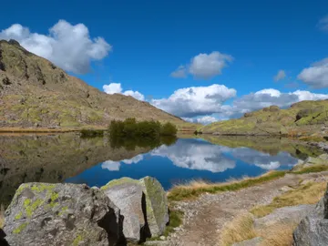 Laguna de Gredos Laguna de Gredos