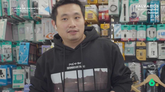 El dueño de un bazar ve imposible competir con Temu: "Nosotros vendemos cables a 4,95 euros. En Temu está un euro" El dueño de un bazar ve imposible competir con Temu: "Nosotros vendemos cables a 4,95 euros. En Temu está un euro"