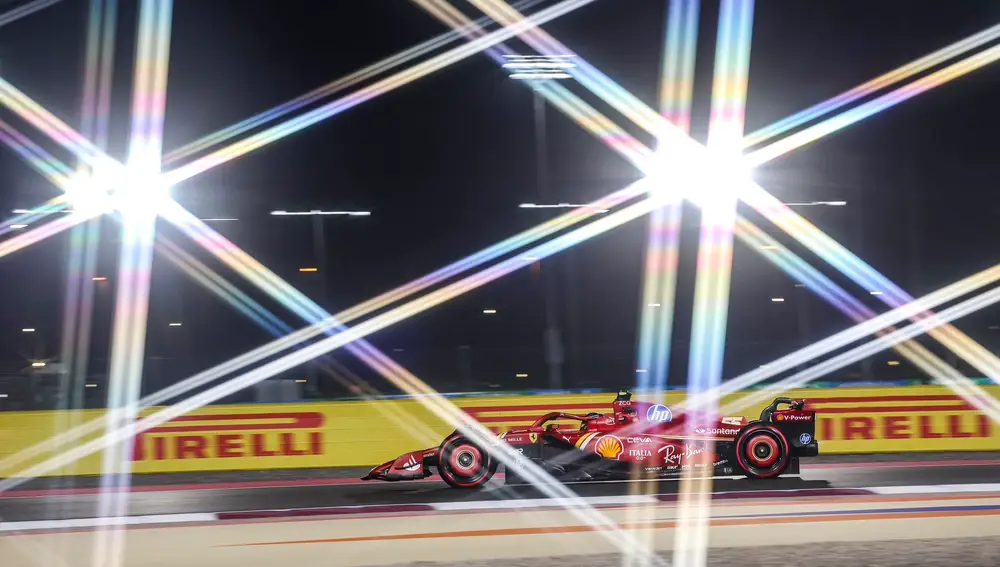 Carlos Sainz se quedó séptimo y tendrá una carrera difícil Carlos Sainz se quedó séptimo y tendrá una carrera difícil