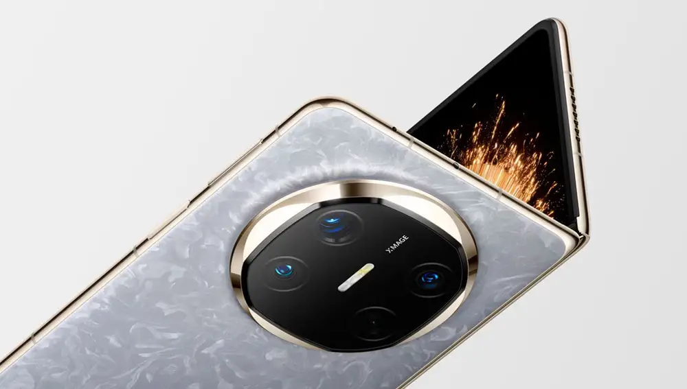 El Huawei Mate X6 El Huawei Mate X6