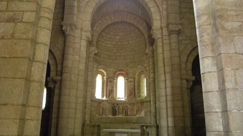 Interior del Monasterio de Santa Cristina de Ribas de Sil