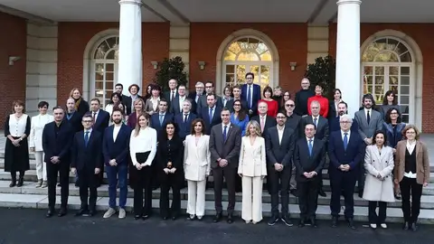 Foto asesores científicos y Gobierno Foto asesores científicos y Gobierno