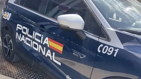 Agentes de la Policía Nacional han destapado en Málaga un fraude a la Seguridad Social de más de 1.300.000 euros. Agentes de la Policía Nacional han destapado en Málaga un fraude a la Seguridad Social de más de 1.300.000 euros.