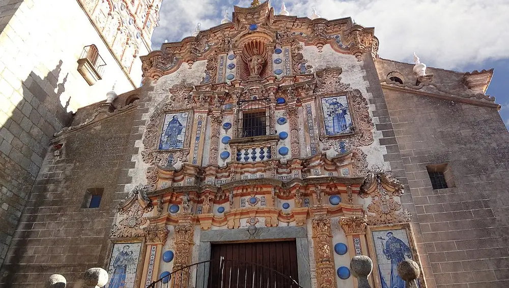 Iglesia de San Bartolomé en Jerez de los Caballeros, en Extremadura Iglesia de San Bartolomé en Jerez de los Caballeros, en Extremadura