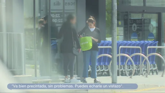 Más Vale Tarde descubre a una empleada de una farmacia madrileña que vende fentanilo en el mercado negro Más Vale Tarde descubre a una empleada de una farmacia madrileña que vende fentanilo en el mercado negro