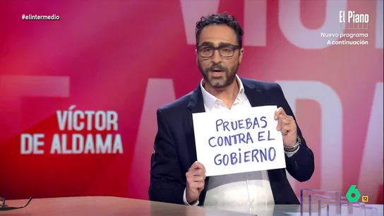 De un ticket de tintorería a una sombrilla de cóctel: 'Víctor de Aldama' muestra las 'pruebas' que tiene contra el Gobierno De un ticket de tintorería a una sombrilla de cóctel: 'Víctor de Aldama' muestra las 'pruebas' que tiene contra el Gobierno
