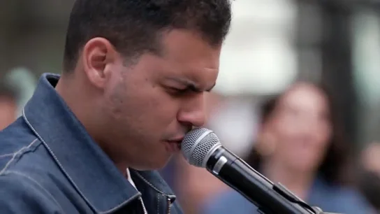 Riduan Moh sorprende a Mika con su versión en español de 'Grace Kelly': "Me ha gustado muchísimo"  Riduan Moh sorprende a Mika con su versión en español de 'Grace Kelly': "Me ha gustado muchísimo"