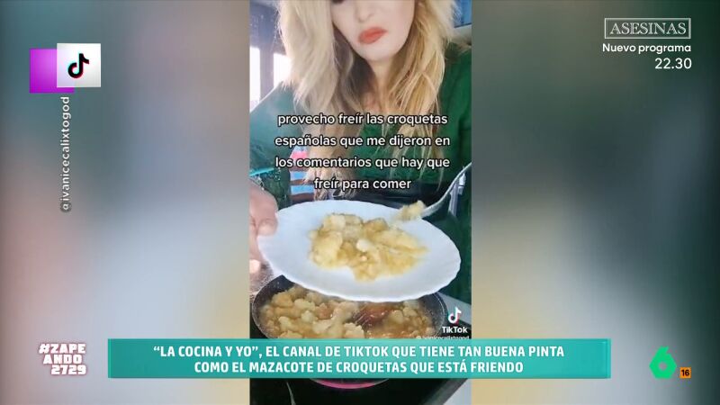 Iñaki Urrutia descubre el canal de cocina más 'creativo' de TikTok: "Debería llamarse 'Socorro, policía'"